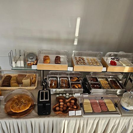 Nisaki Hotel & Elite Suites Ermoupoli Luaran gambar