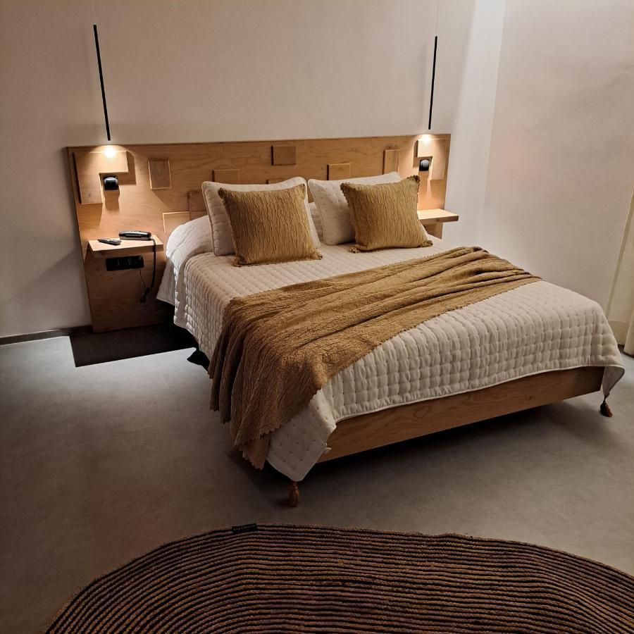 Nisaki Hotel & Elite Suites Ermoupoli Luaran gambar