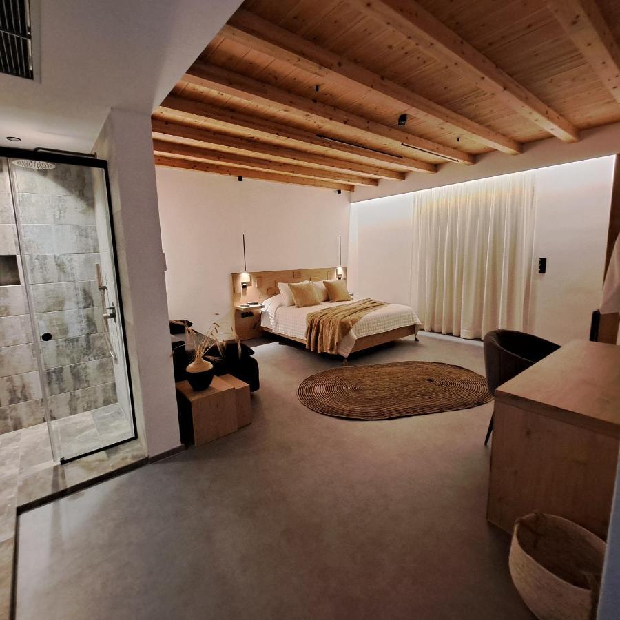 Nisaki Hotel & Elite Suites Ermoupoli Luaran gambar
