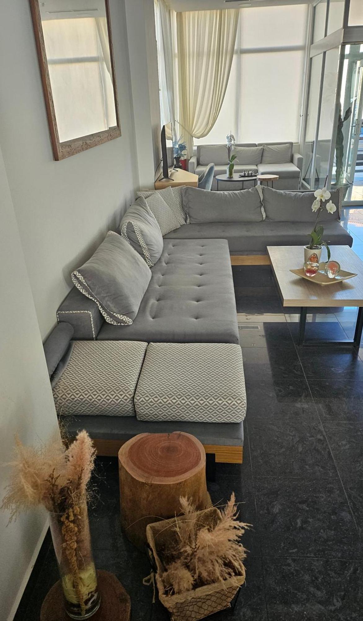 Nisaki Hotel & Elite Suites Ermoupoli Luaran gambar