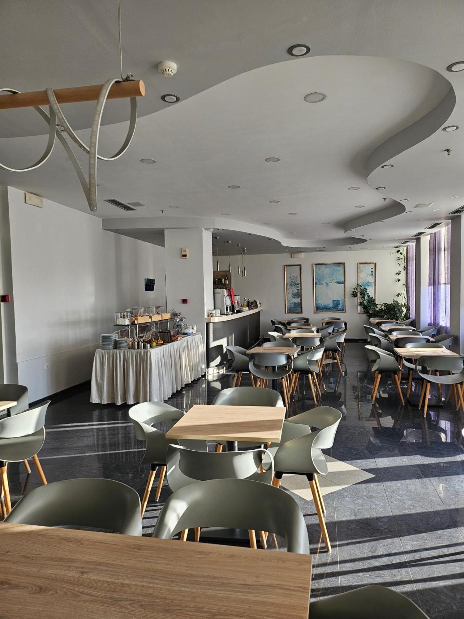 Nisaki Hotel & Elite Suites Ermoupoli Luaran gambar